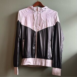Nike | Black and Grey Windrunner Jacket